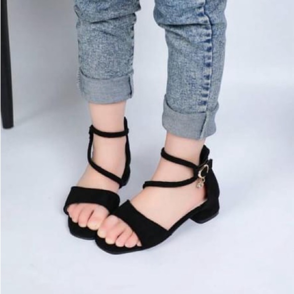 Girls size 13 heels